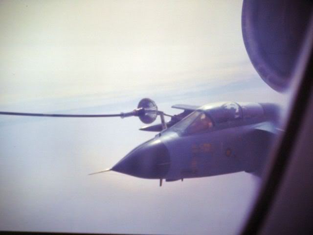 Tornado GR.1 - Tonkas refuelling - Gulf 1996